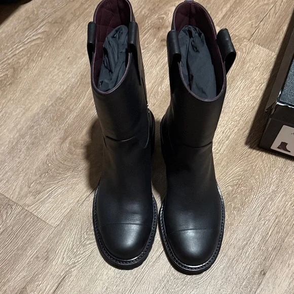 Chanel Black Leather Ankle Boots - Picture 6 of 11